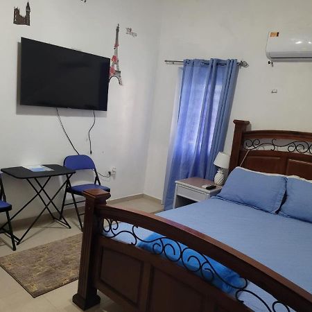 Lower Prince's Quarter Sky Blue Residence מראה חיצוני תמונה