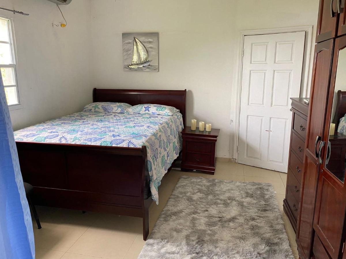 Lower Prince's Quarter Sky Blue Residence מראה חיצוני תמונה